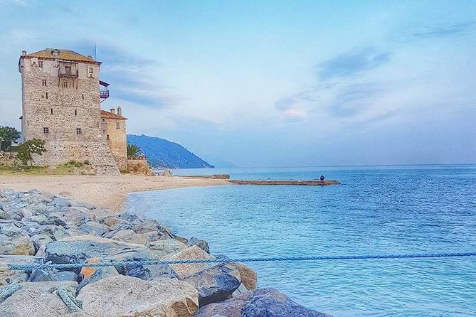Mount Athos Sightseeing Luxury Cruise with Glassbottom - Choosing a Seat on a Boat for 145 People