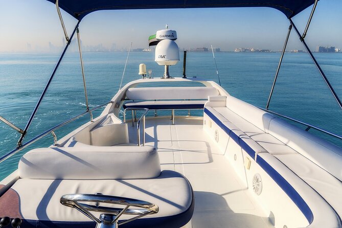 MY Cruises for Luxury Yacht Rental - Price, group size, and the best occasion