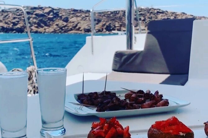 mykonos eleftheriou yachting Private tour mykonos delos renia - Rinia Island and the pleasure of stopping nowhere