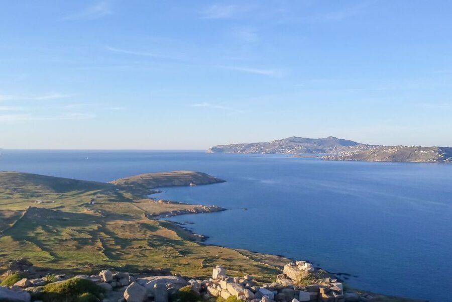 Mykonos: Yacht Cruise to Rhenia and Guided Tour of Delos - Should you book it?
