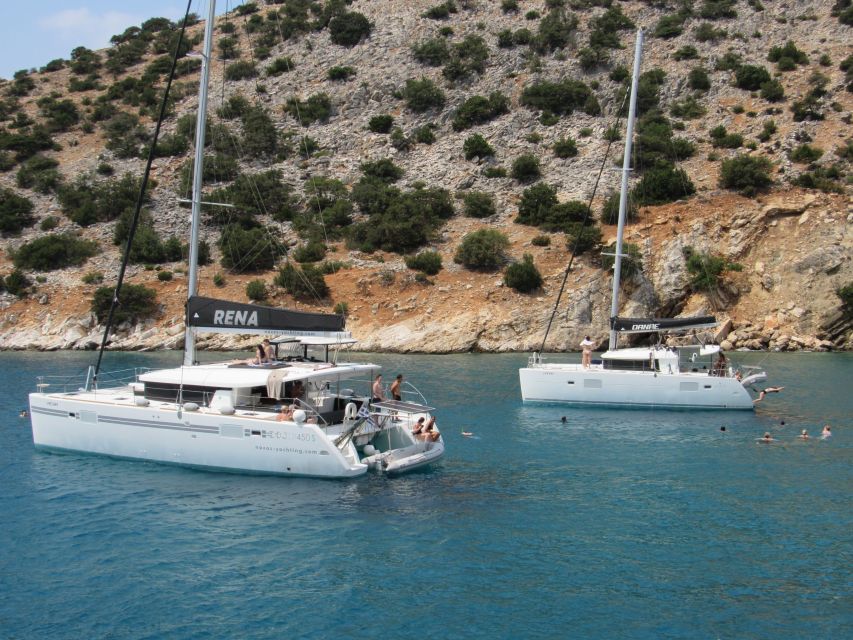 Naxos: Luxury Catamaran Day Trip with Lunch and Drinks - A catamaran built for sun and shade