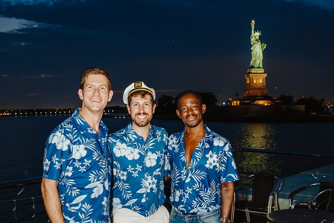 New York City Dinner Cruise on Luxury Yacht with Live Music - Is $175 a fair price?