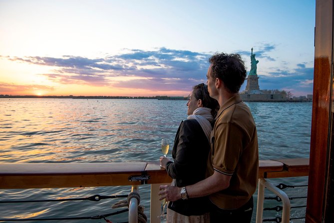 New York City Sunset Cruise on a Yacht - Who will enjoy this cruise most?