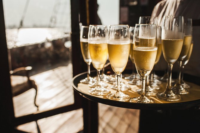 Nha Trang Sunset Cocktails and Dinner Cruise - Should you book the Nha Trang Sunset Cocktails and Dinner Cruise?