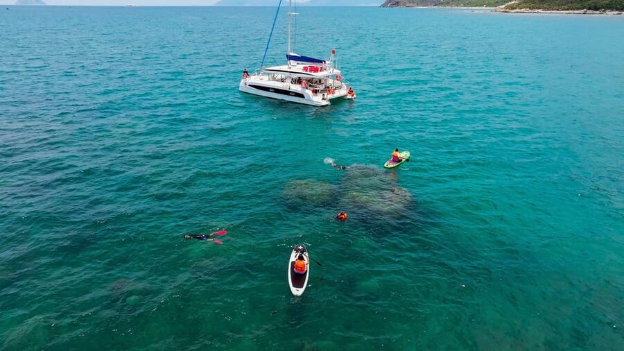 Nha Trang: VIP YACHT TOUR ( BBQ, Water activities) - The yacht, service, and onboard mood