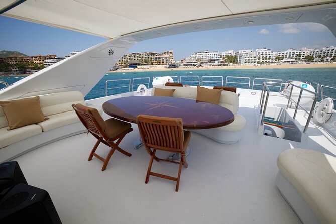 Number Juan 100ft Yacht Azimut Rental - Swimming, paddling, and the water toys