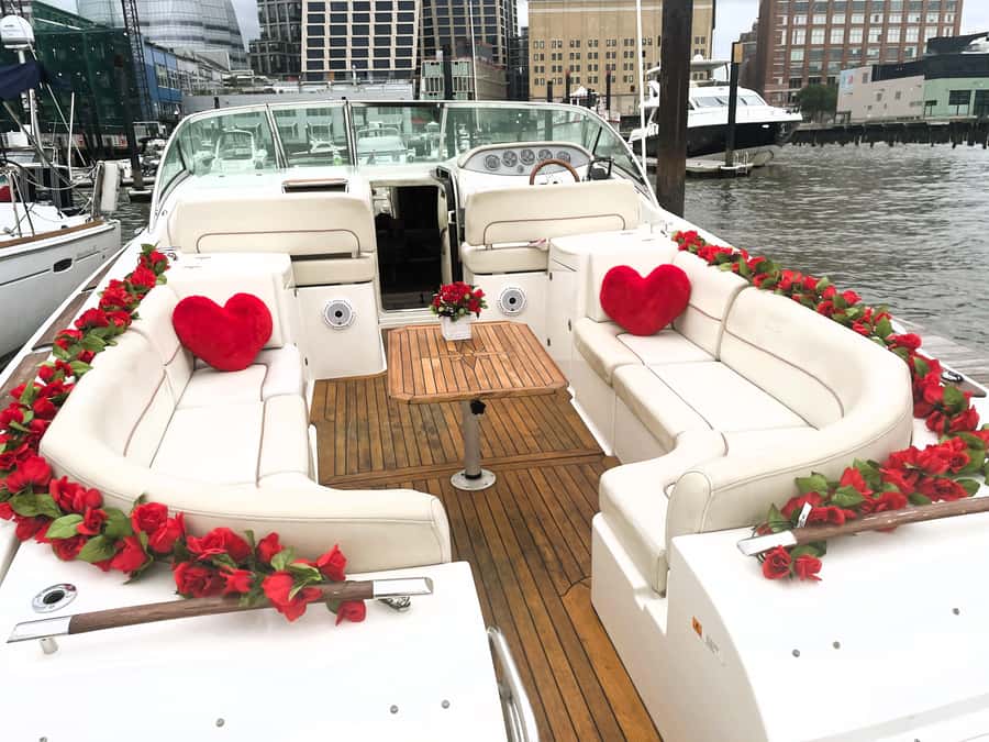 NYC: Statue of Liberty Private Yacht Tour - Leaving from Pier 59 at Chelsea Piers