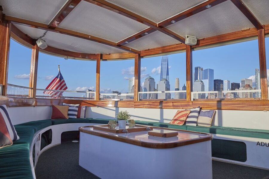 NYC: Sunset Cruise on a Small Yacht with a Drink - Key points to know before booking