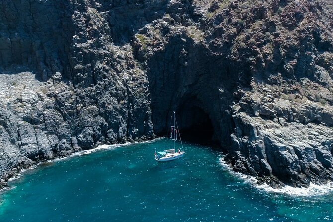 Ocean Pack Tenerife Jet Ski and Yacht Whale Watching - The real price, and what it includes