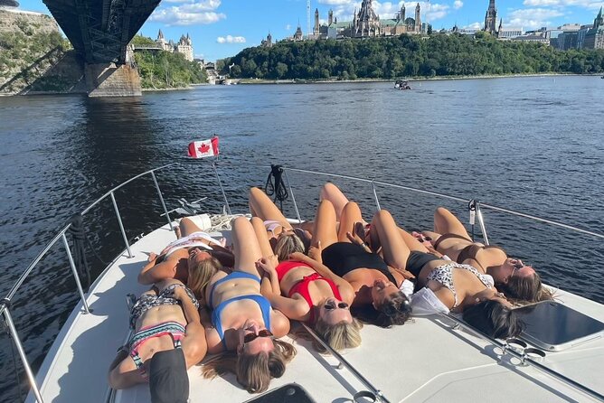 Ottawa: 1-Hr. Public Tour on a Real Yacht (Thurs. to Sun. @ 6 PM) - Safety and the Crew’s Role