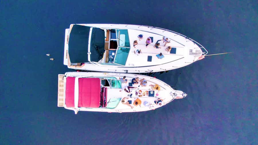 Ottawa: Downtown Yacht Cruise - Wed-Sun @ 6PM - 75 Minutes - A sunset cruise with a social, not sightseeing, mood