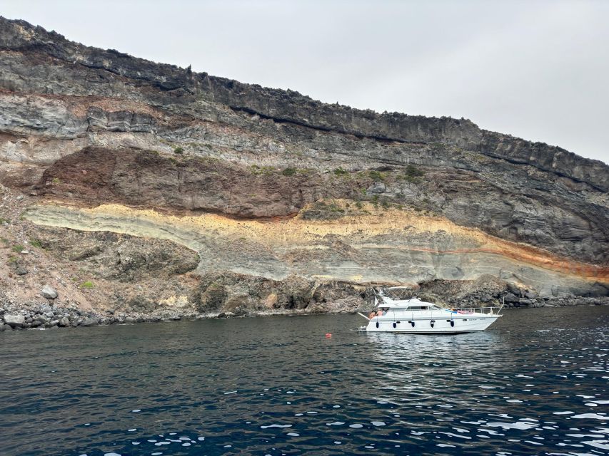 Pantelleria Island: Isola Tour in Yacht with Simone & Luck - Boarding the Simone yacht at 9:30