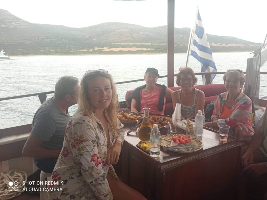 Paros: Traditional Gulet Shared or Private Island Cruise - What the $141 price really covers