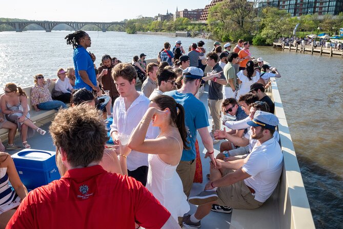 Party Yacht Cruise along Potomac River - Arlington House and the Potomac’s quieter side