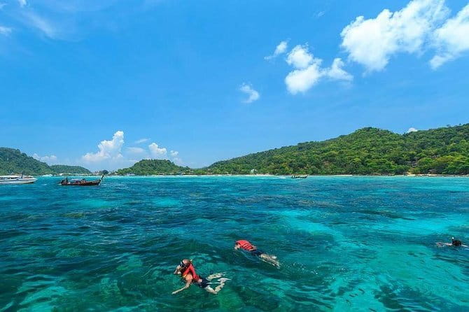 Phi Phi & Bamboo Islands Escape by Luxury Catamaran - What the boat ride is really like