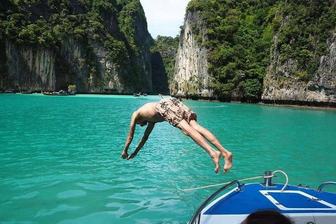 Phi Phi Maya and Maithon by Indigo Luxury Catamaran in Phuket - Two snorkeling sessions, two different settings