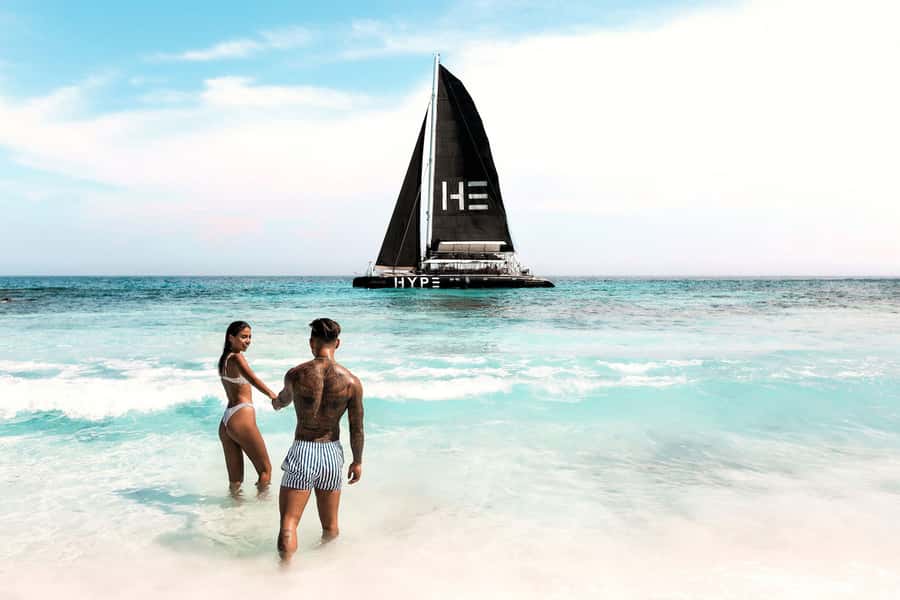 Phuket: Coral and Racha Islands Hype Luxury Catamaran - Buffet lunch with Thai food, tapas, and sushi