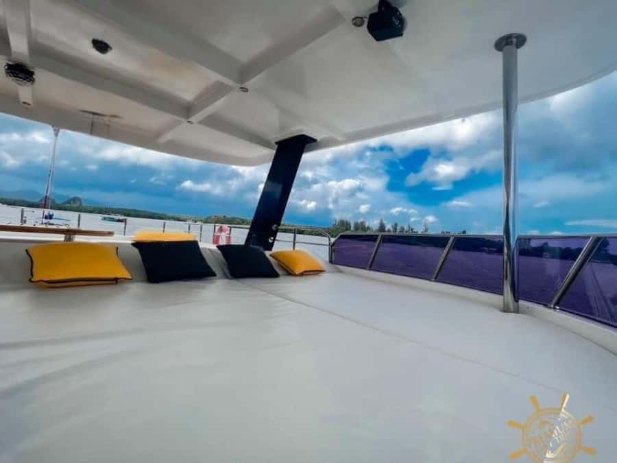 Phuket: James Bond Island Canoeing & Sunset Yacht Dinner - Why the power catamaran changes the day