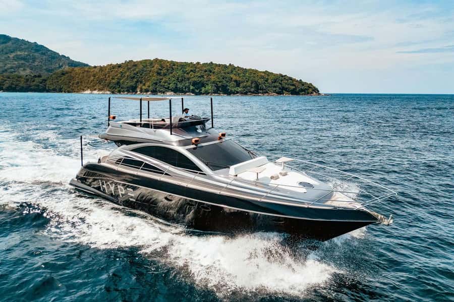 Phuket: Luxury HYPE Yacht to Phang Nga Bay and Hong Island - Boarding at Royal Phuket Marina