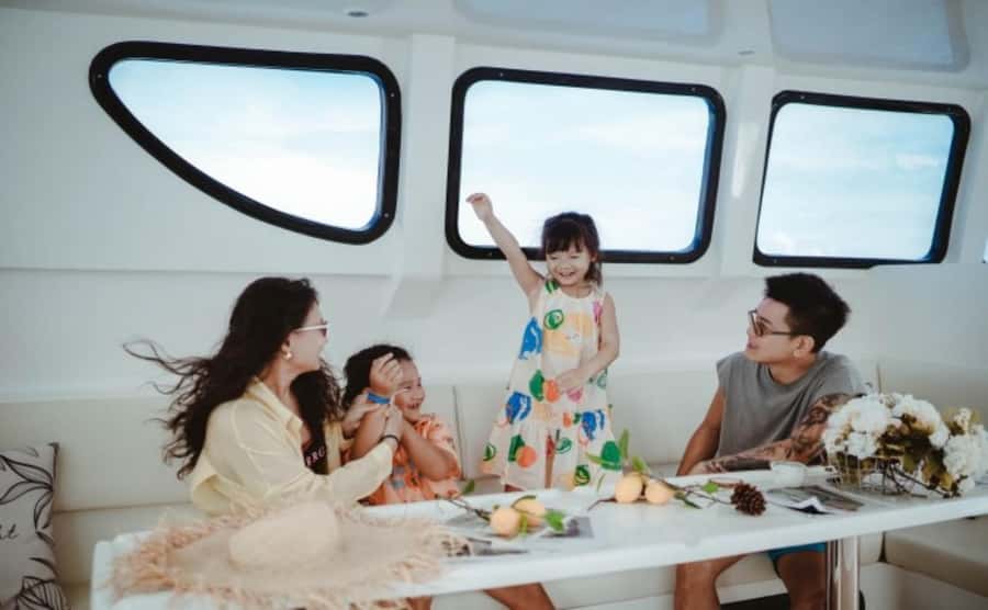 Phuket: Phi Phi, Maya, and Maiton by Luxury Yacht with Lunch - Key points to know before booking