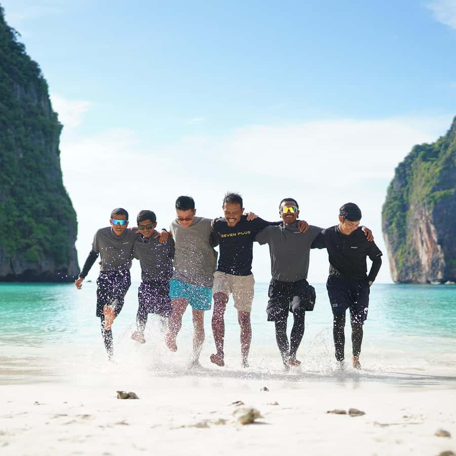 Phuket: Phi Phi, Maya, and Maiton by Luxury Yacht with Lunch - A big Phuket sea day for $111