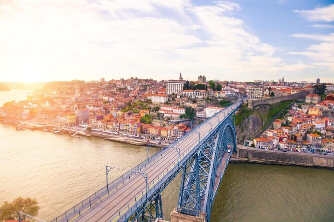 Port : 6 Bridges Private Yacht Cruise with Local Wine & Snacks - Starting at Marina do Freixo