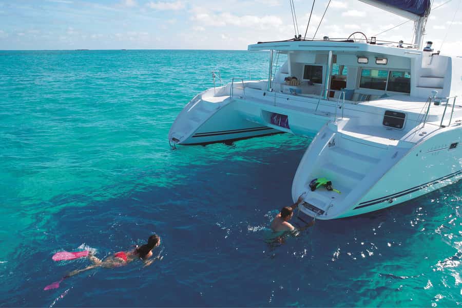 Port Douglas: Low Isles Afternoon Cruise on Luxury Catamaran - Choosing between snorkeling, the glass-bottom boat, and the island