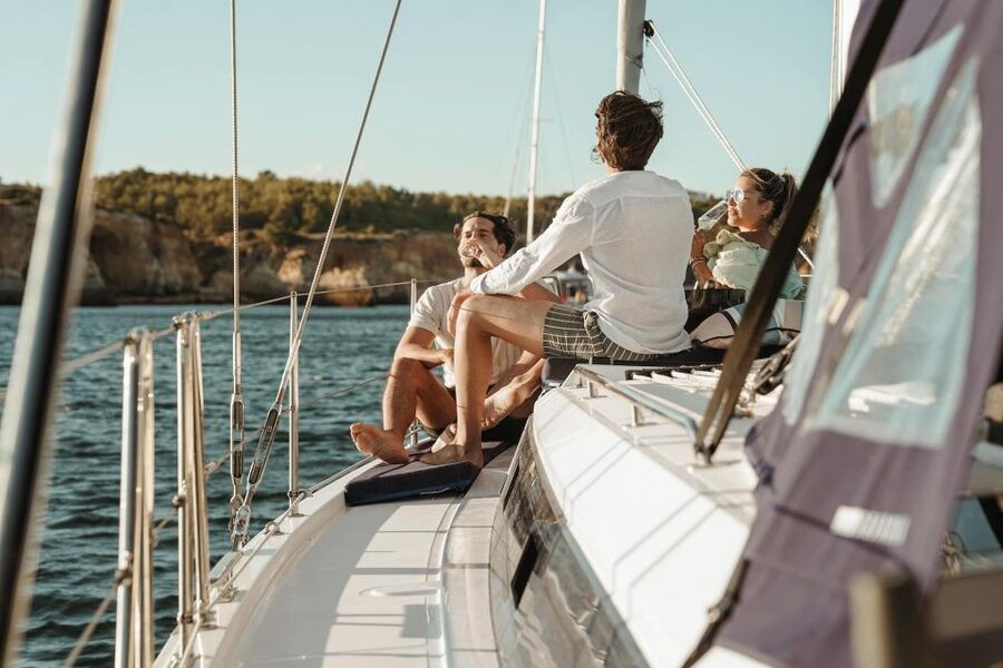 Portimao: Half-Day Sailing Yacht Cruise to the Benagil Caves - Food, drinks, and the boat’s footwear rules