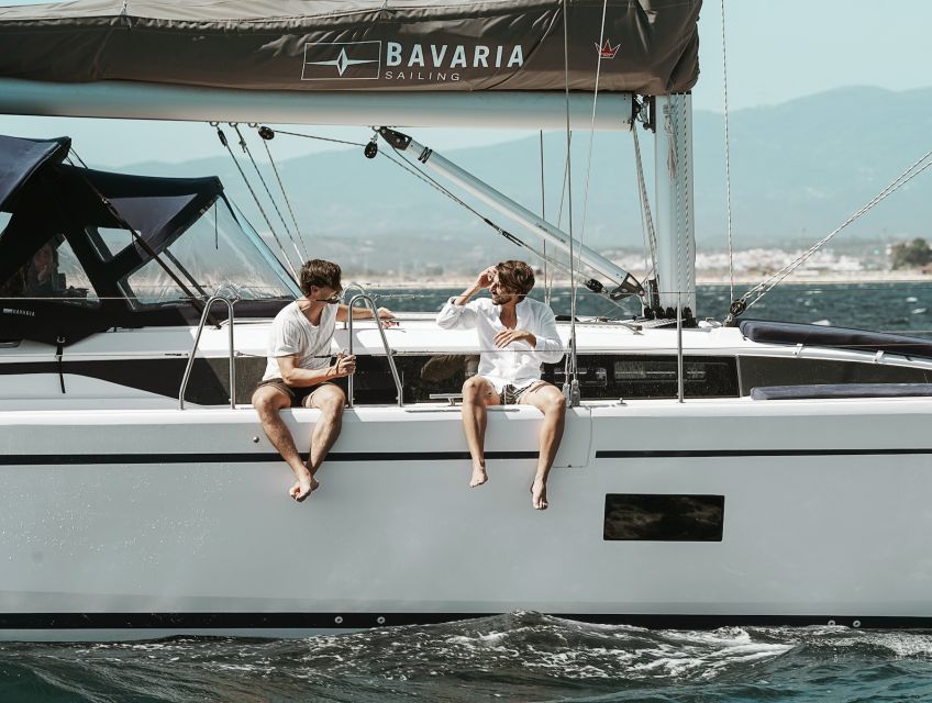 Portimao: Luxury Sail-Yacht Cruise with Sunset Option - Crew service and the feel onboard