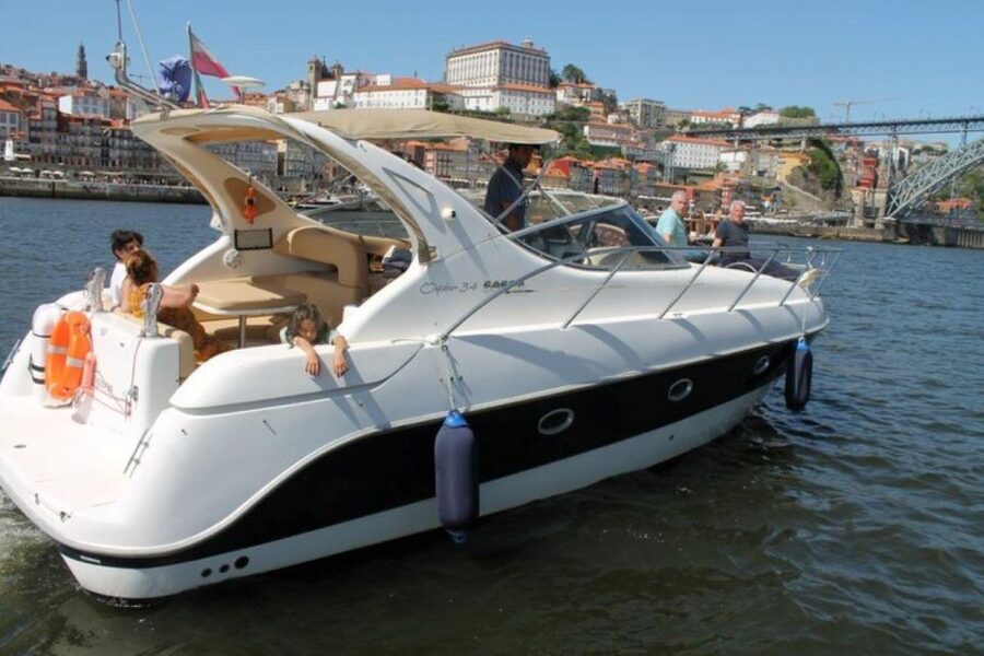 Porto: 6 Bridges Private Yacht Tour with Wine & Snacks - Key points worth knowing