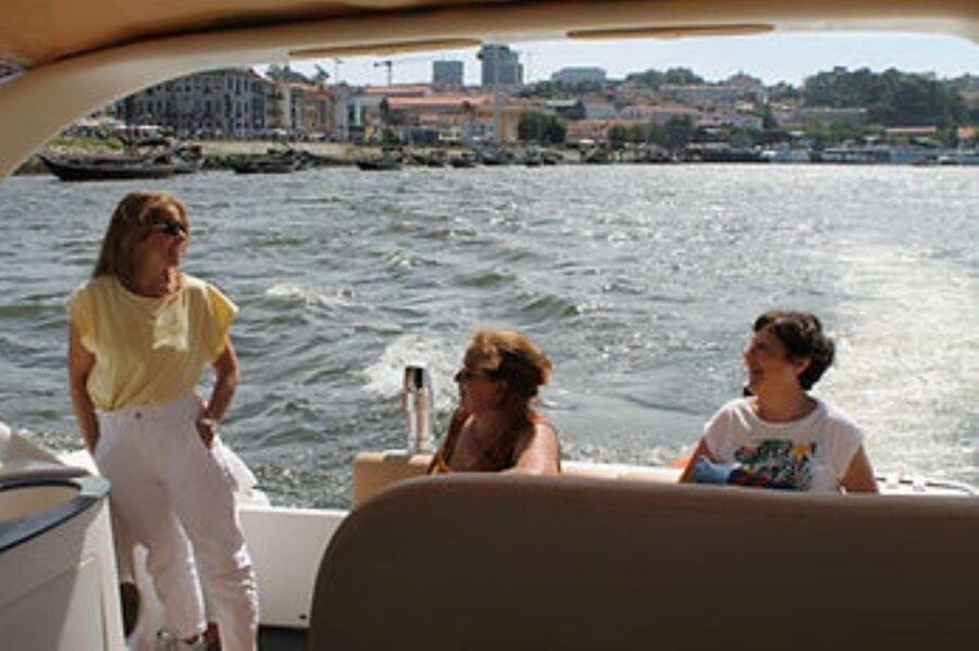 Porto: 6 Bridges Private Yacht Tour with Wine & Snacks - Ribeira from the water