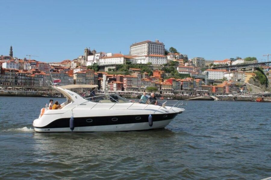 Porto: 6 Bridges Private Yacht Tour with Wine & Snacks - Wine, snacks, and your own soundtrack