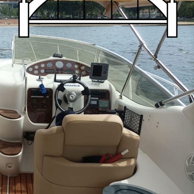 Porto: 6 Bridges Private Yacht Tour with Wine & Snacks - What the $405 price really buys