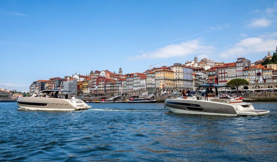 Porto: Douro River 2h Sunset Private Cruise with Port Wine - Dom Luís I Bridge and Porto’s famous river scene