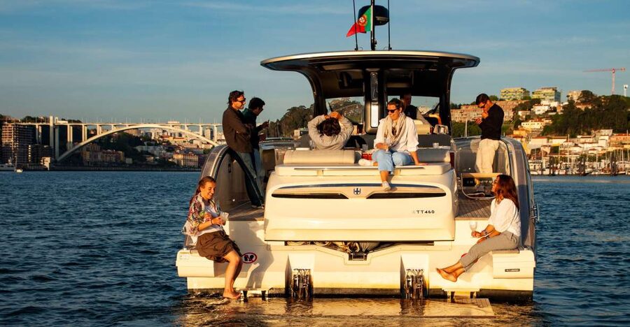 Porto: Douro River 2h Sunset Private Cruise with Port Wine - Starting at Douro Marina near the river mouth