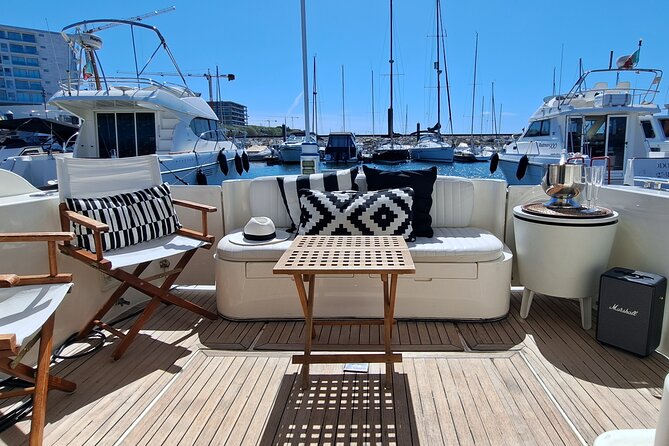 Porto: Luxury Yacht Cruise on the Douro River and Estuary Reserve - Seeing Porto from the Douro River
