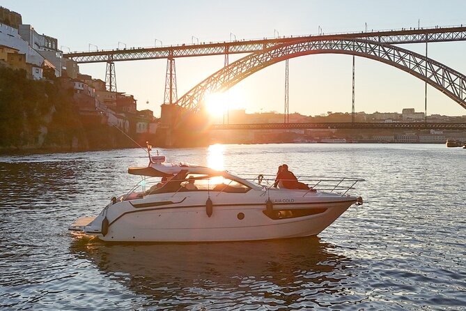Porto: Luxury Yacht Cruise with Wine Tasting & Snacks - Vinho Verde, port, and a board of local food