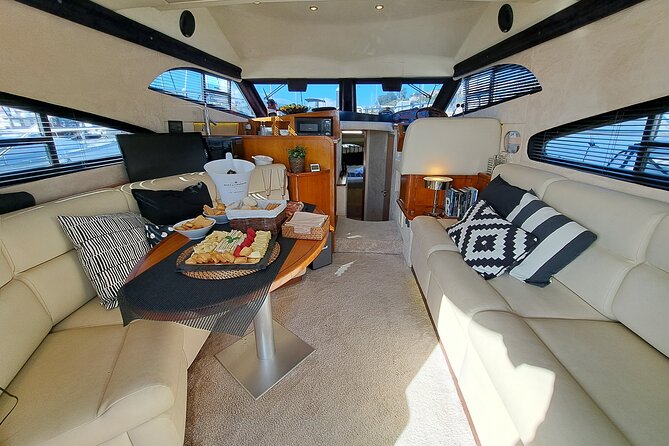 Porto: Luxury Yacht Tour on the Douro River - Sunset or Daytime - Timing, comfort, and what to bring