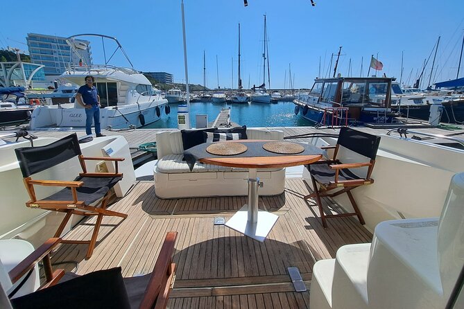 PORTO : Premium Yacht Tour – 6 Bridges & Douro Estuary Reserve - What $59.13 buys you
