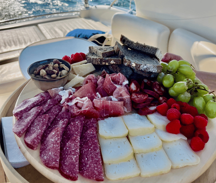 Porto: Private Yacht Tour with Wine, Snacks & 6 Bridges - Reaching Foz and the Atlantic entrance