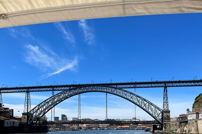 Premium Yacht Tour on the Douro - Continuing toward the Atlantic