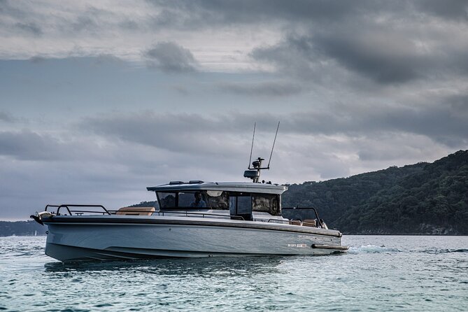 Private 5-Hour Cruise on Brand-New 2023 Motor Yacht in Mykonos (Voreus) - Paradise Beach: Mykonos at full volume