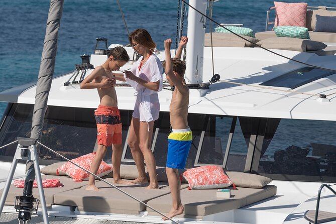 Private 5-Hour Cruise on Brand-New Luxury Catamaran in Mykonos - Four Hours Around Rhenia