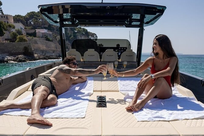 Private 5-Hour Cruise on Brand-New Luxury Yacht in Mykonos (Para Voce) - Seeing Mykonos from Para Voce