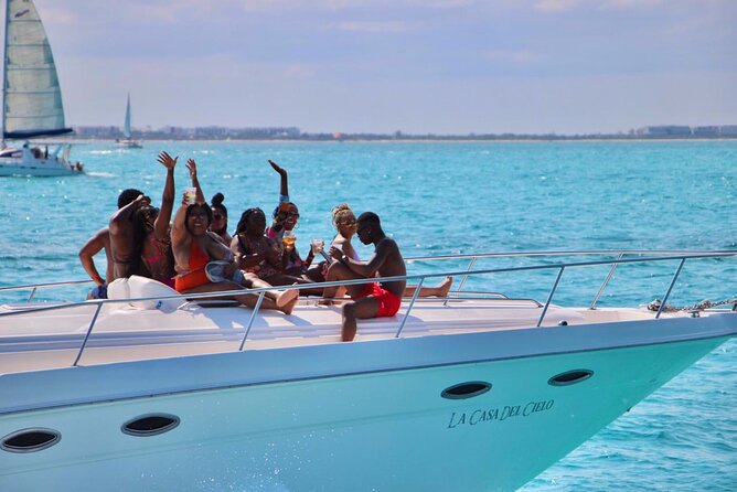 Private 50FT Yacht Rental in Cancún P8 - Why the four-hour option is worth considering