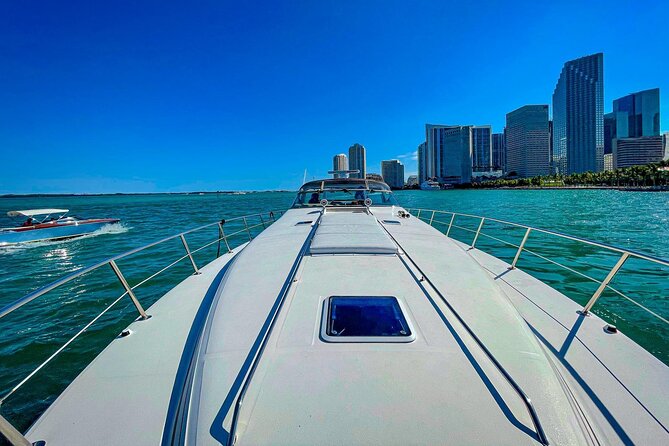 Private 52' Yacht Rental with Captain in Miami - What your four hours on the yacht actually look like