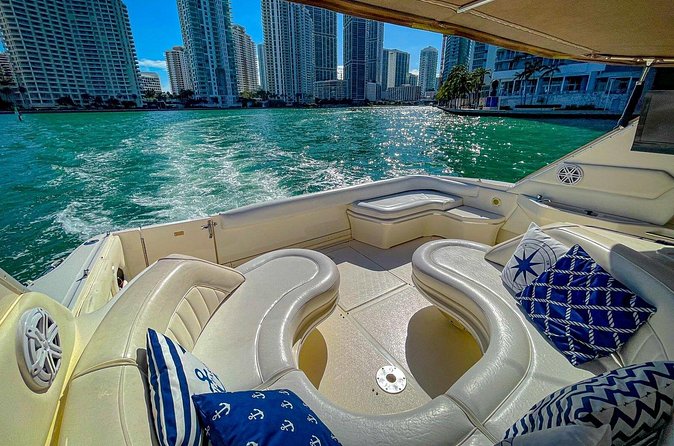 Private 52' Yacht Rental with Captain in Miami - What is included, and what you need to bring