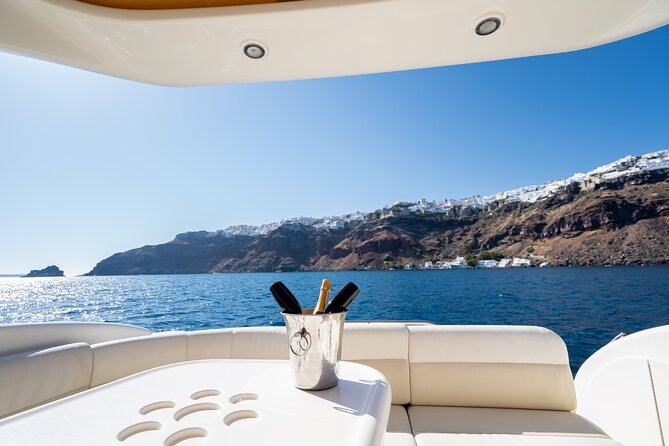 Private all included yacht Tour in Santorini - Oia and the finish at Ammoudi Bay