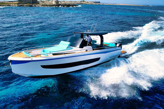 Private and Luxury boat day tour around Ibiza and Formentera - Lunch at Ses Illetes and the value of local help