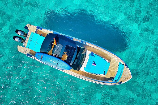 Private and Luxury boat day tour around Ibiza and Formentera - Exploring Formentera by water and on foot